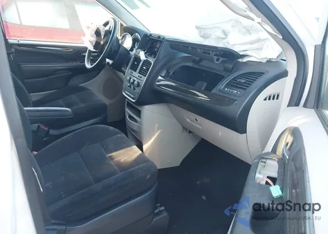 2017 Dodge Grand Caravan Se z USA, uszkodzony, nr VIN 2C4RDGBG0HR687447